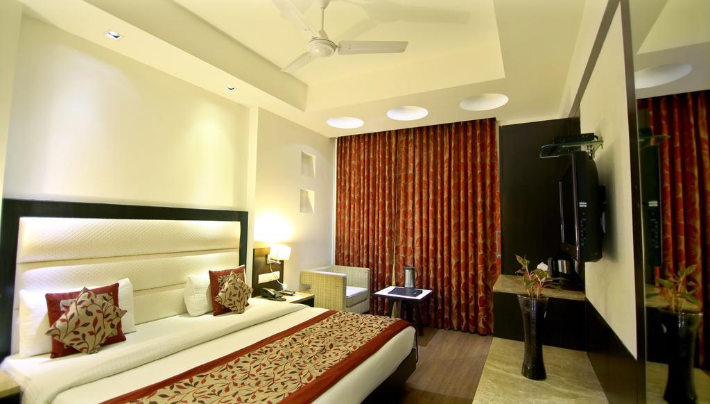 Hotel The Prime Balaji Deluxe At New Delhi Railway Station - Free Airport Pickup Chambre photo
