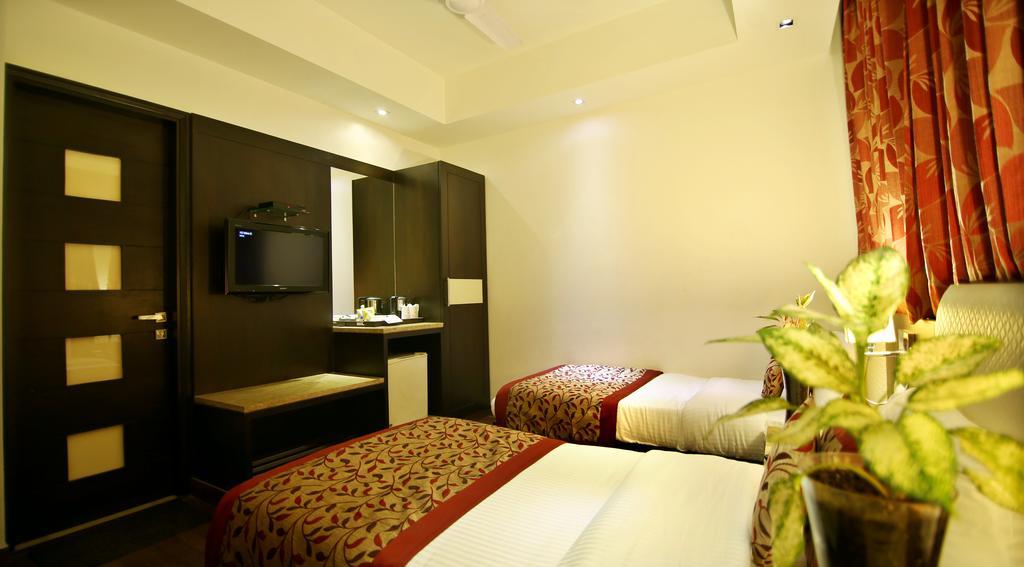 Hotel The Prime Balaji Deluxe At New Delhi Railway Station - Free Airport Pickup Extérieur photo